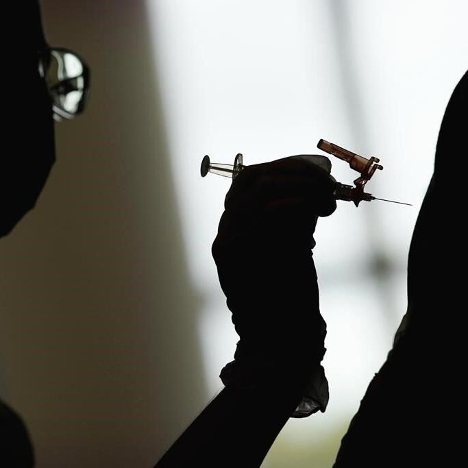 US to lift most federal COVID-19 vaccine mandates next week